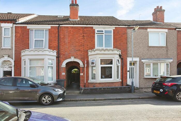 3 Bedroom Terraced House For Sale In Stephen Street, Rugby, CV21