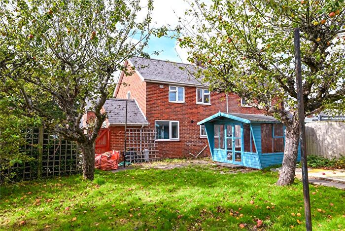 3 Bedroom Semi-Detached House For Sale In Pound Road, Pennington, Lymington, Hampshire, SO41