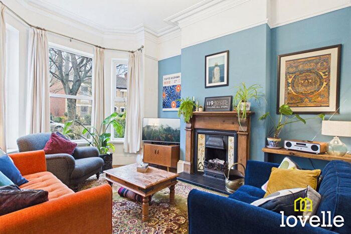 5 Bedroom Terraced House For Sale In Marlborough Avenue, Kingston Upon Hull, HU5