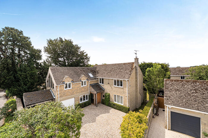 5 Bedroom Detached House For Sale In Silver Street, Bourton, Swindon, SN6