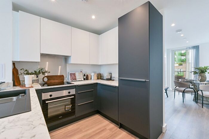 1 Bedroom Flat For Sale In The Restorey, London, NW10
