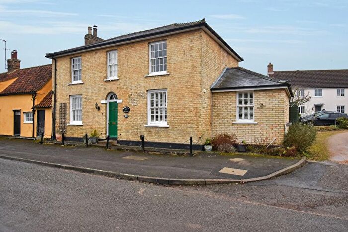 4 Bedroom Semi-Detached House For Sale In Commercial End, Swaffham Bulbeck, Cambridge, CB25
