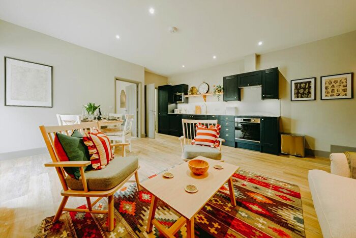 2 Bedroom Cottage To Rent In Clevedon Golf Club, Castle Road, Clevedon, BS21