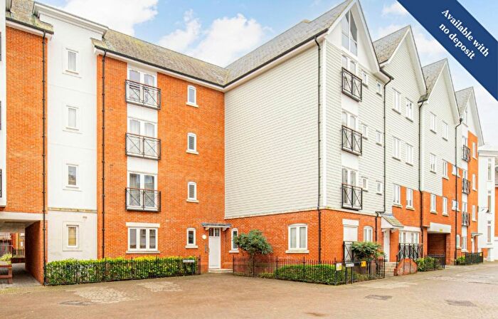 2 Bedroom Flat To Rent In Back Lane, Canterbury, CT1