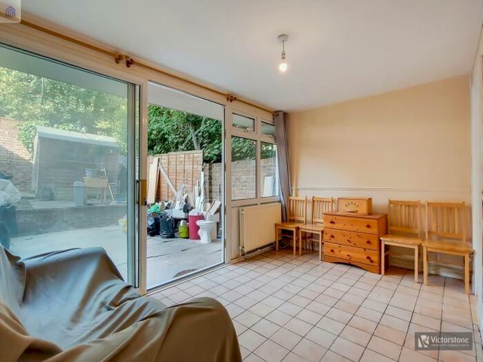 4 Bedroom Terraced House To Rent In Penderyn Way, Carleton Road, Holloway, London, N7