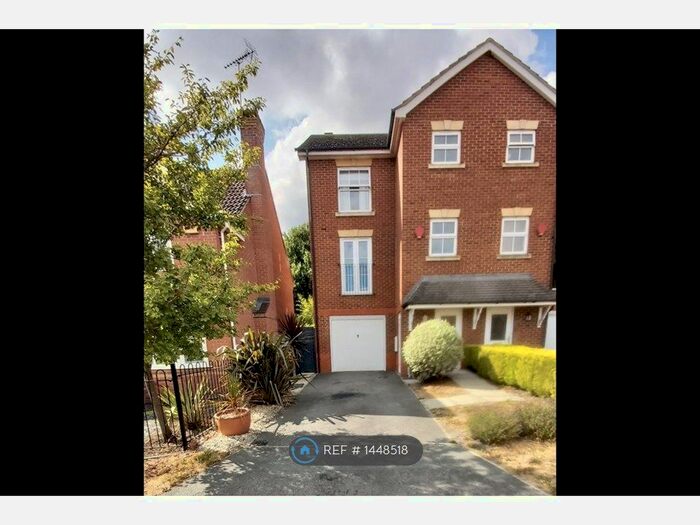 4 Bedroom End Of Terrace House To Rent In Bushell Way, Arborfield, Reading, RG2