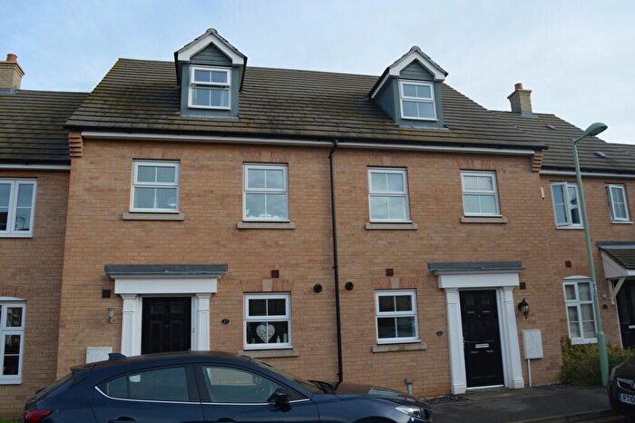 3 Bedroom Terraced House To Rent In Sycamore Drive, IP32