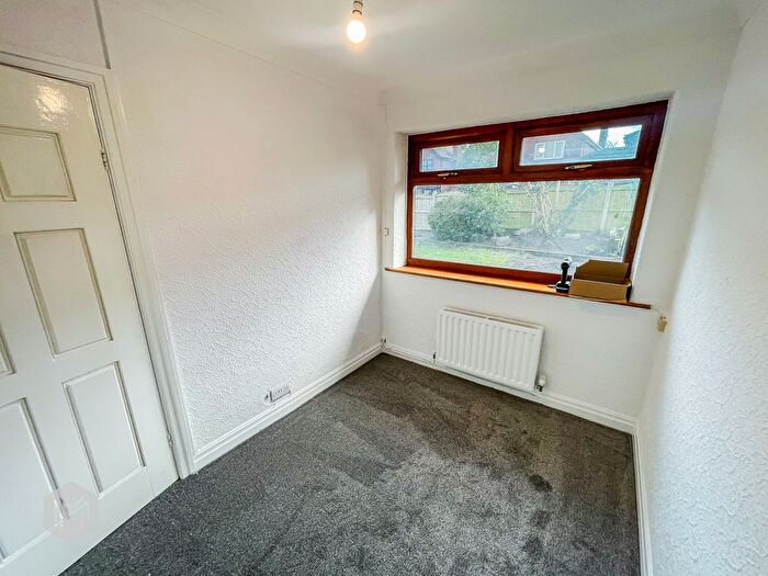 3 Bedroom Bungalow For Sale In Hillock Lane, Woolston, Warrington, Cheshire, WA1