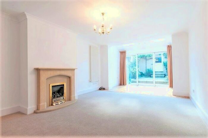 3 Bedroom Terraced House To Rent In Dorchester Mews, St Margarets, Twickenham, TW1