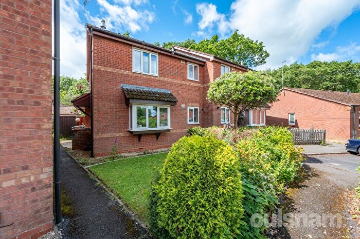 1 Bedroom Detached House For Sale In Banners Lane, Redditch, Worcestershire, B97