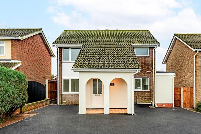 3 Bedroom Detached House To Rent In Burnt Hill Way, Lowestoft, NR33