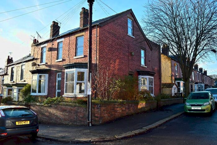 3 Bedroom Terraced House To Rent In Cruise Rd, Nether Green, Sheffield, S11