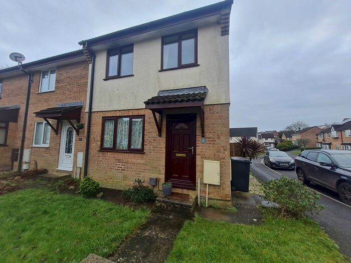 3 Bedroom Property To Rent In Slipperstone Drive, Ivybridge, PL21