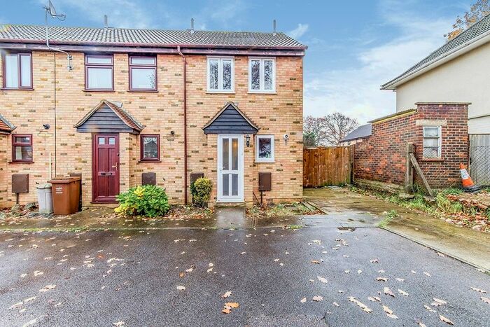 2 Bedroom End Of Terrace House To Rent In Fanconi Road, Lordswood, Chatham, Kent, ME5
