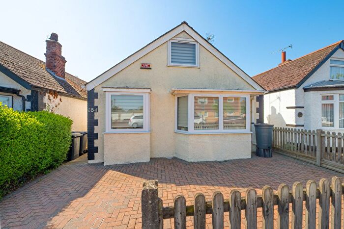 4 Bedroom Bungalow For Sale In Northwood Road, Tankerton, Whitstable, CT5