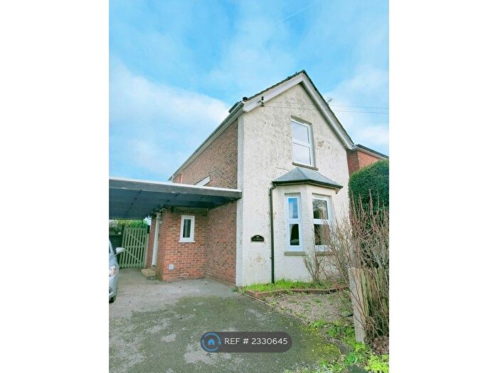 3 Bedroom Detached House To Rent In St. Leonards Road, Horsham, RH13