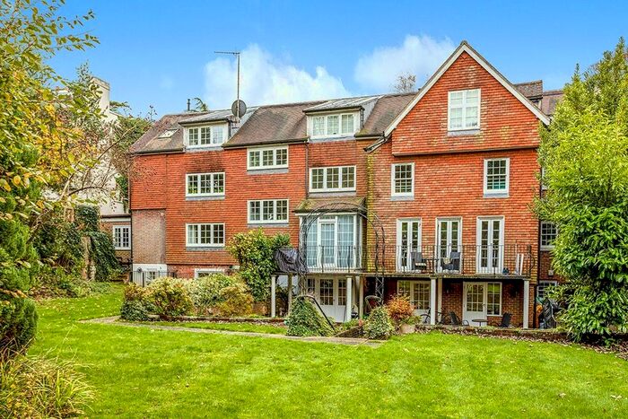 1 Bedroom Flat To Rent In Bishops Down Road, Tunbridge Wells, Kent, TN4