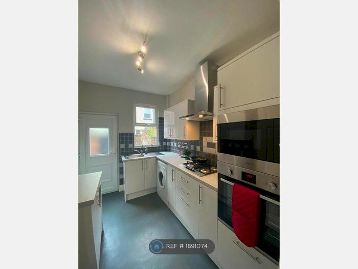 4 Bedroom Terraced House To Rent In Blantyre Road, Liverpool, L15