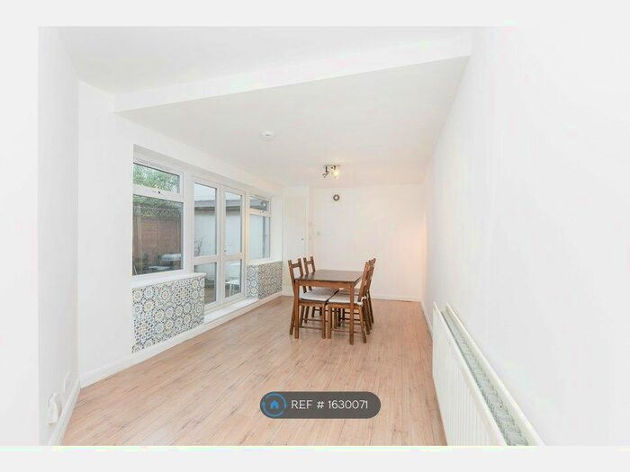 2 Bedroom Flat To Rent In Archway Road, London, N19