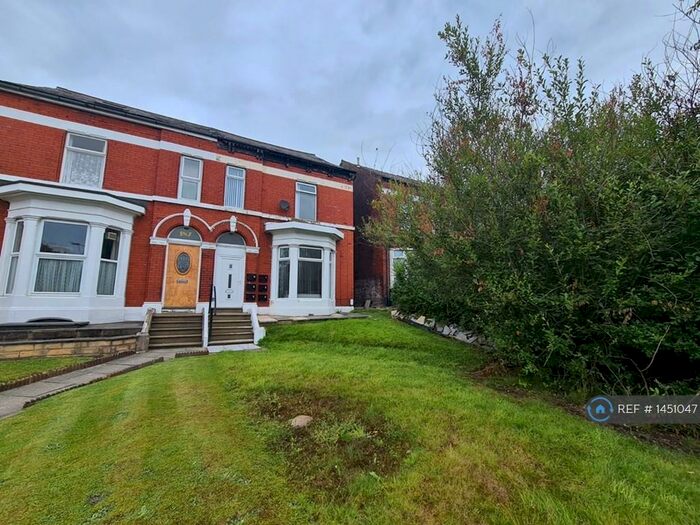 1 Bedroom Flat To Rent In Bury Road, Bolton, BL2