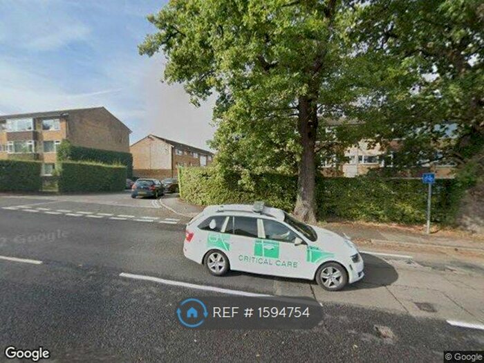 2 Bedroom Flat To Rent In Boxgrove Road, Guildford, GU1