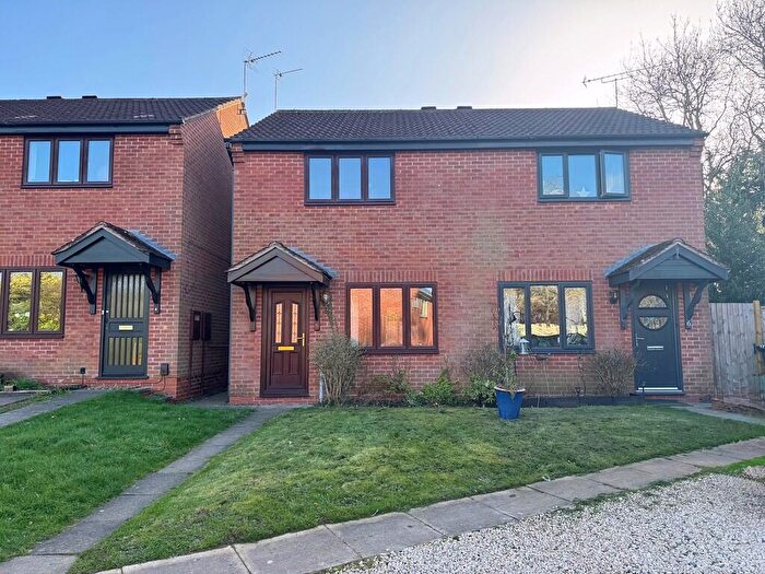 2 Bedroom Semi Detached House For Sale In Millbank Mews, Kenilworth, CV8