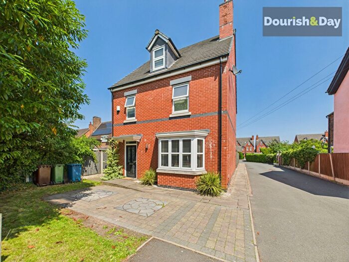 5 Bedroom Detached House For Sale In Brooklands Grove, Stafford, ST16