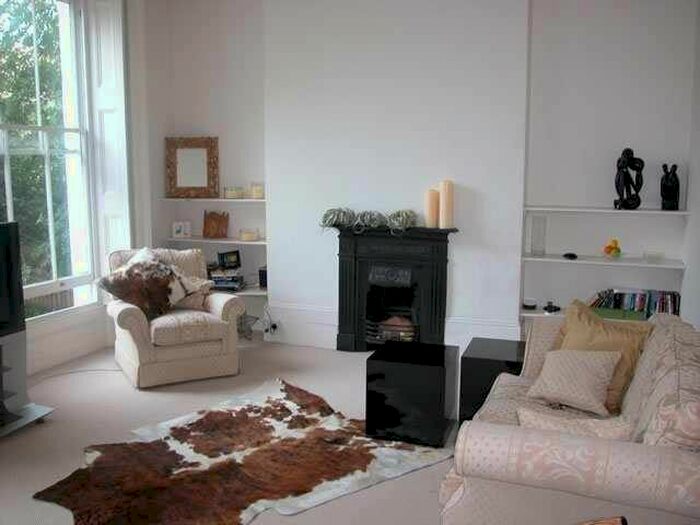 2 Bedroom Flat To Rent In Shooters Hill Road, London, SE3