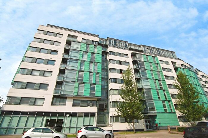 1 Bedroom Flat To Rent In Manor Mills, Ingram Street, Leeds, West Yorkshire, LS11