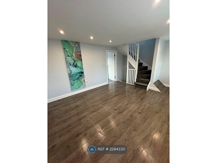 1 Bedroom Flat To Rent In London, London, N18