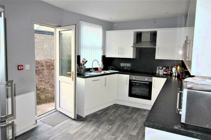 5 Bedroom Private Hall To Rent In Ulster Road, Lancaster, LA1