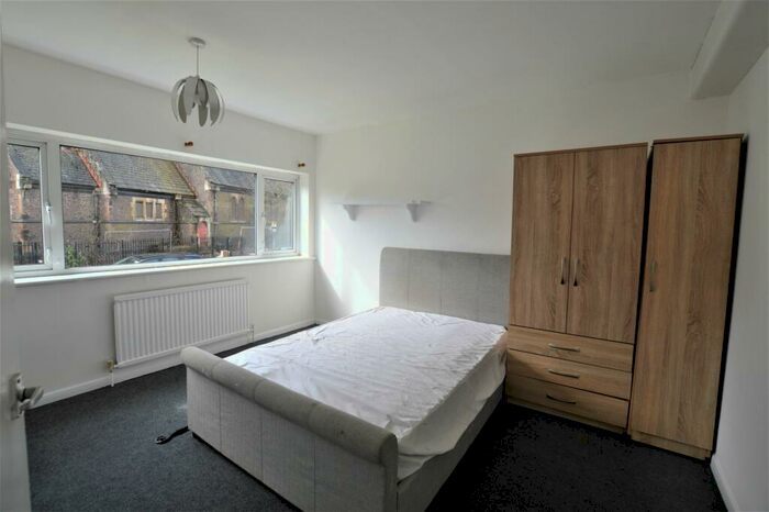 2 Bedroom Apartment To Rent In Fosse Road North, West End, LE3