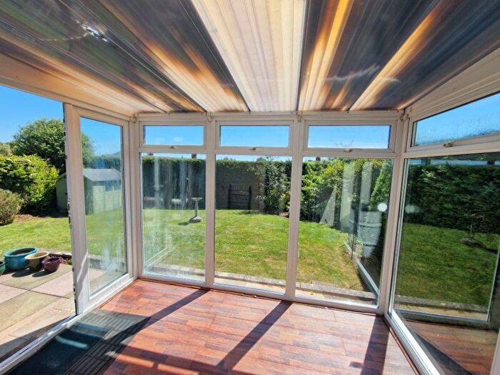 2 Bedroom Detached Bungalow For Sale In Parkside Drive, Exmouth, EX8