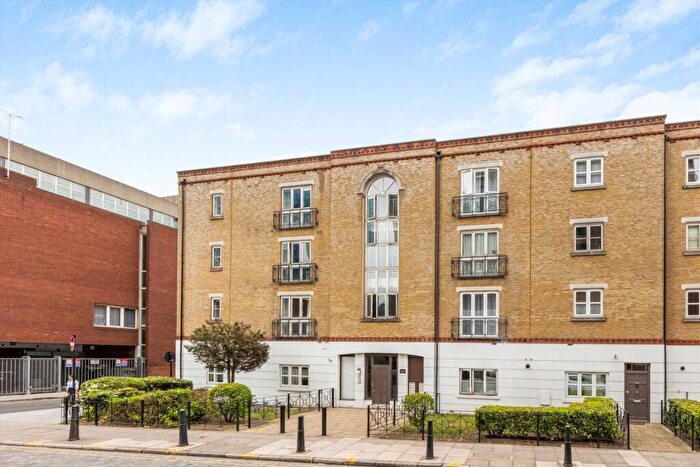 2 Bedroom Flat For Sale In Raven Row, Wapping, E1