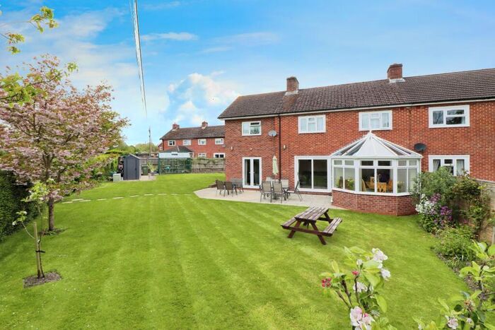 4 Bedroom Semi-Detached House For Sale In Stevens Drove, Houghton, Stockbridge, Hampshire, SO20