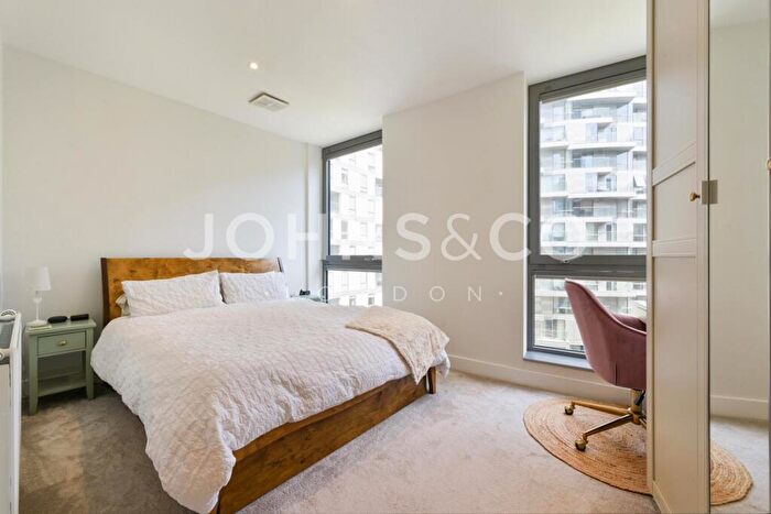 1 Bedroom Apartment For Sale In Jessop Building, London, E14