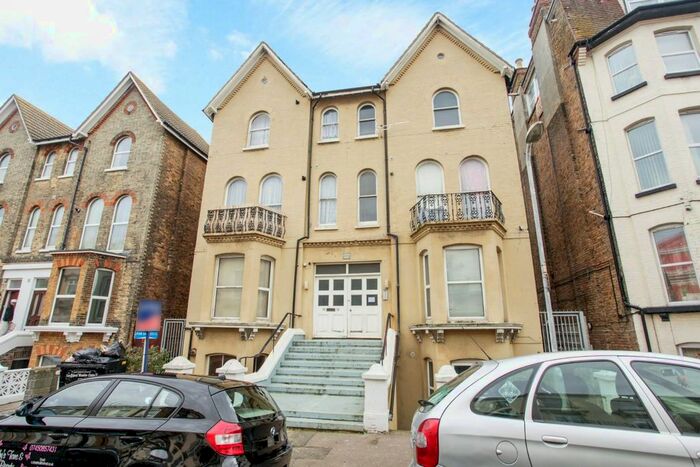 3 Bedroom Flat To Rent In Athelstan Road, Margate, CT9