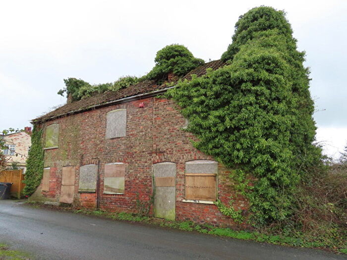 Cottage For Sale In Hinsley Lane, Carlton, DN14