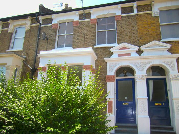 2 Bedroom Flat To Rent In Venetia Road, Finsbury Park, N4