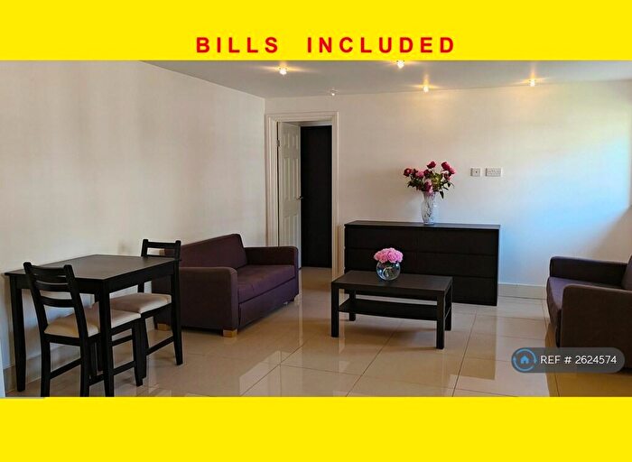 1 Bedroom Flat To Rent In Flower Lane, Mill Hill, NW7