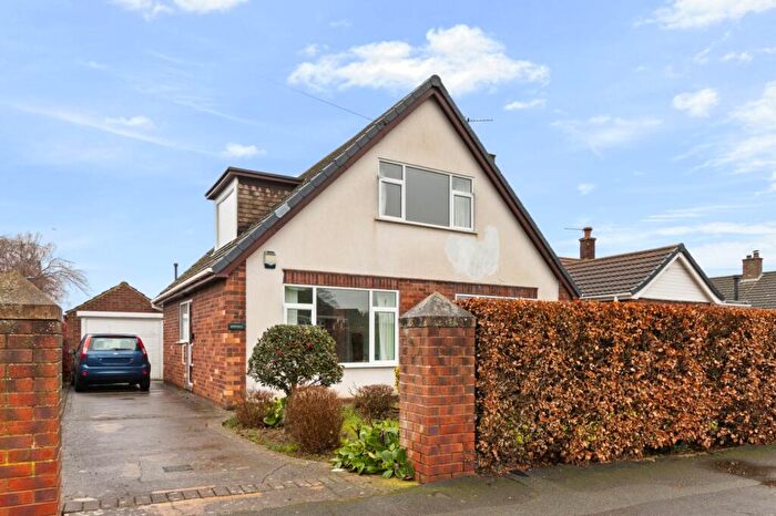 2 Bedroom Detached House For Sale In West Green, Messingham, Scunthorpe, DN17