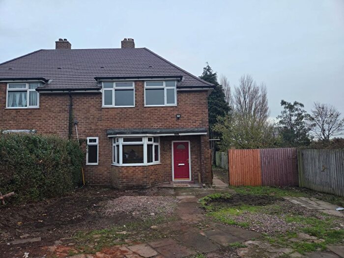 3 Bedroom Semi Detached House For Sale In Hawbush Road, Walsall, WS3