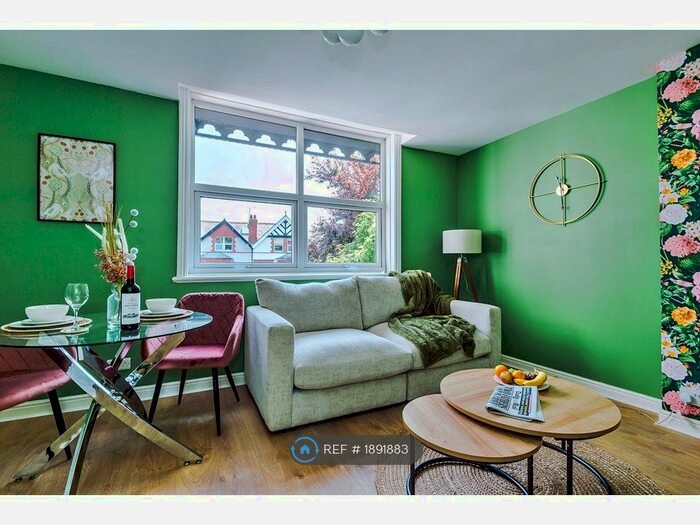 1 Bedroom Flat To Rent In The Anchorage, Llandudno, LL30