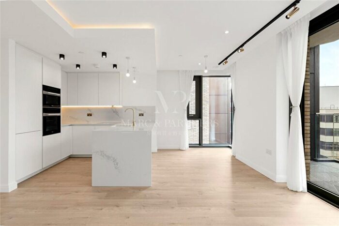 2 Bedroom Apartment To Rent In Siena, City Road, Bollinder Place, London, EC1V