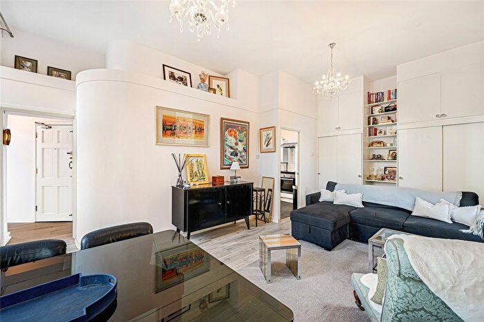 1 Bedroom Property To Rent In Redcliffe Square, London, SW10