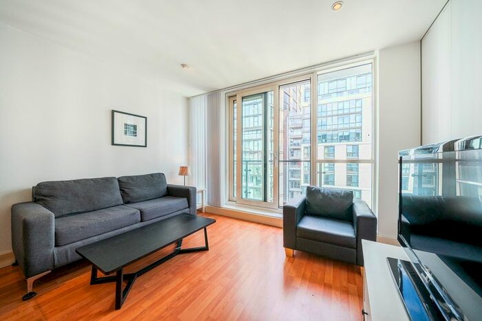 2 Bedroom Flat To Rent In Praed Street, London, W2