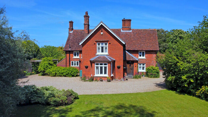 5 Bedroom Detached House For Sale In Pond Hall Road, Hintlesham, IP8