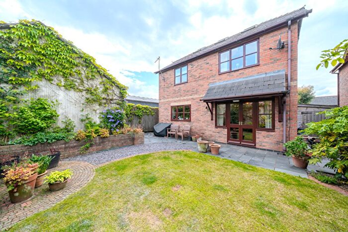 5 Bedroom Detached House For Sale In Cwrt Morgan, Caerwent, NP26