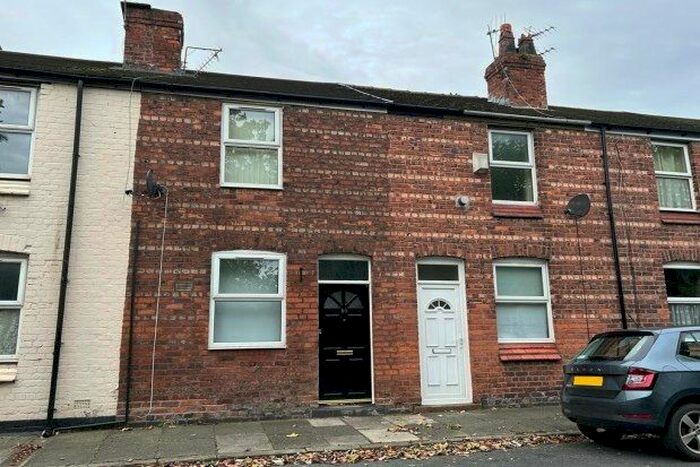 2 Bedroom Terraced House To Rent In Beaconsfield Road, Wirral, CH62