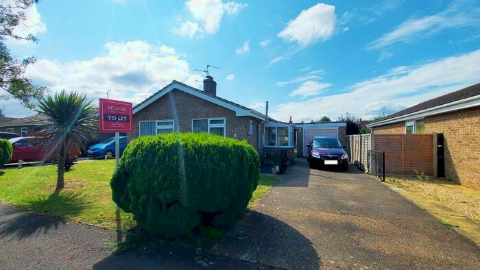 2 Bedroom Bungalow To Rent In Mercia Drive, Ancaster, NG32